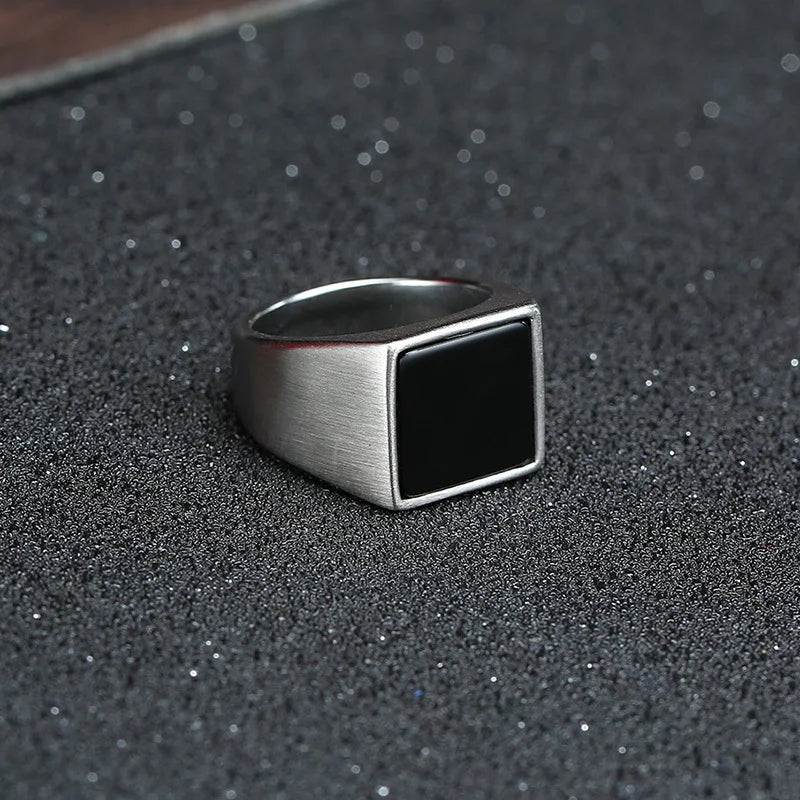 Crest Ring