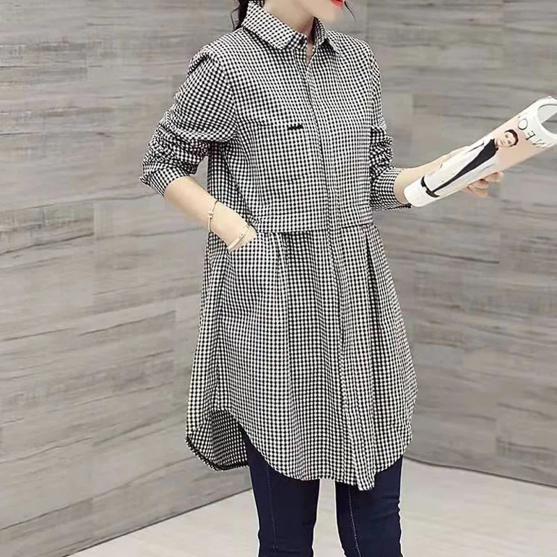 Relaxed Plaid Top