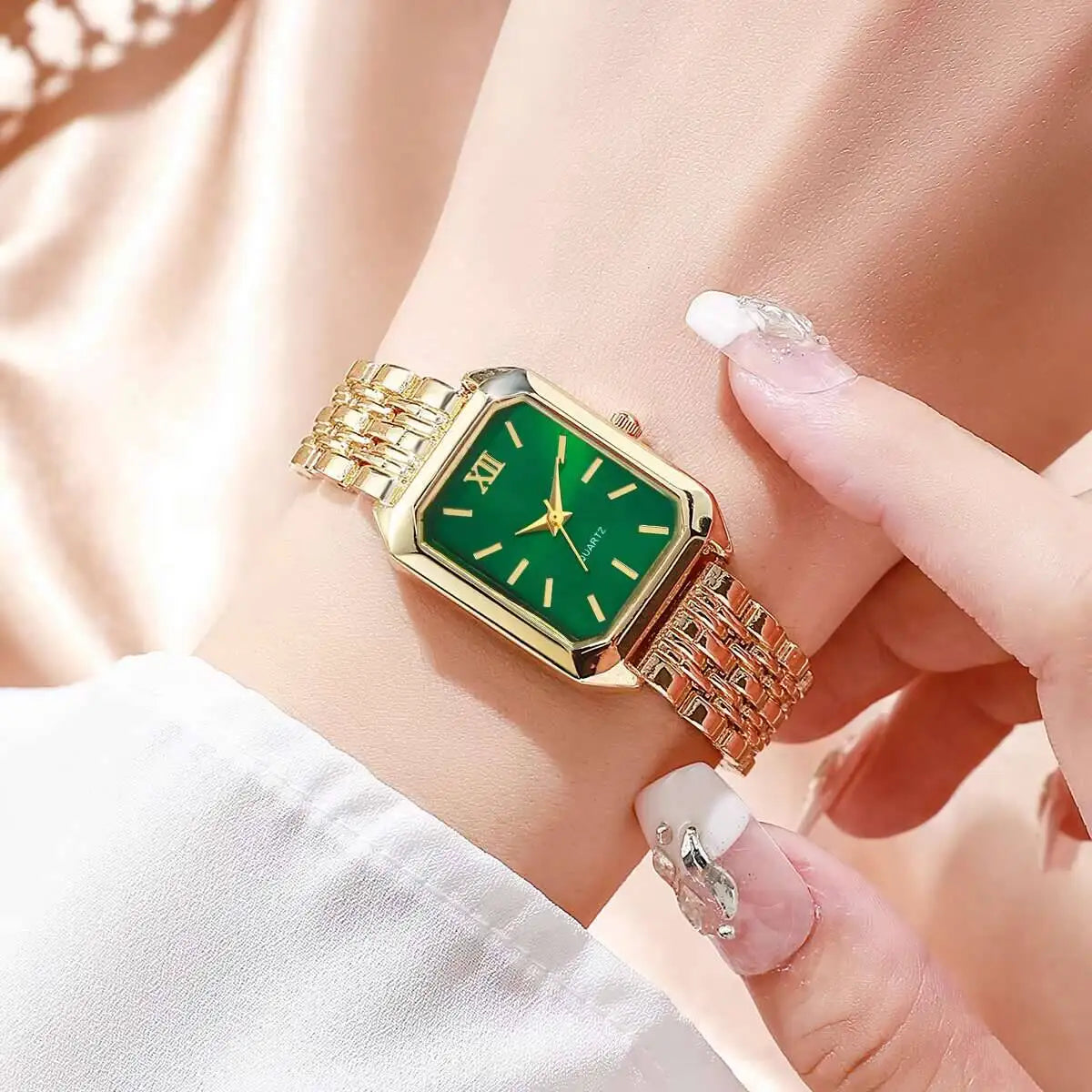 Quartz Rectangle Watch