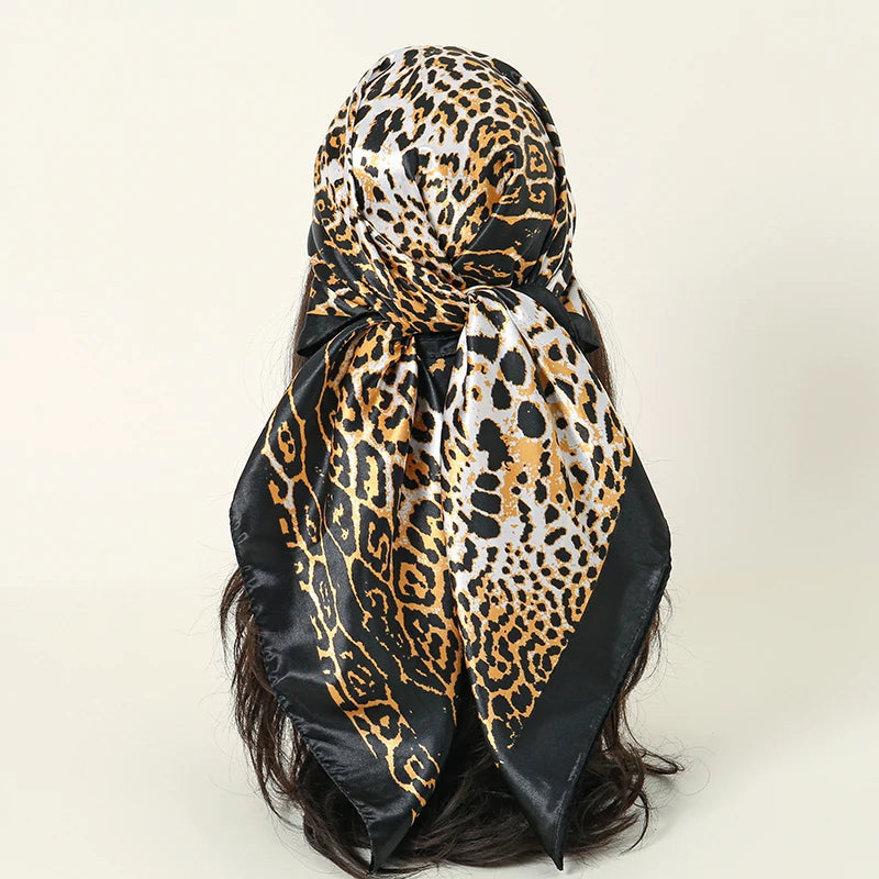 Virella Scarf