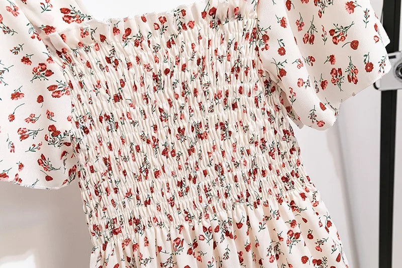 Feminine Floral Dress
