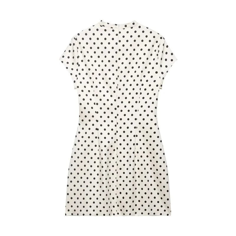 Chic Cut-Out Dress