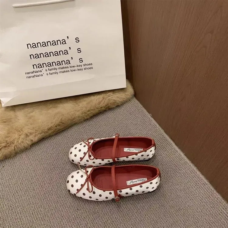 Lunelle Flats