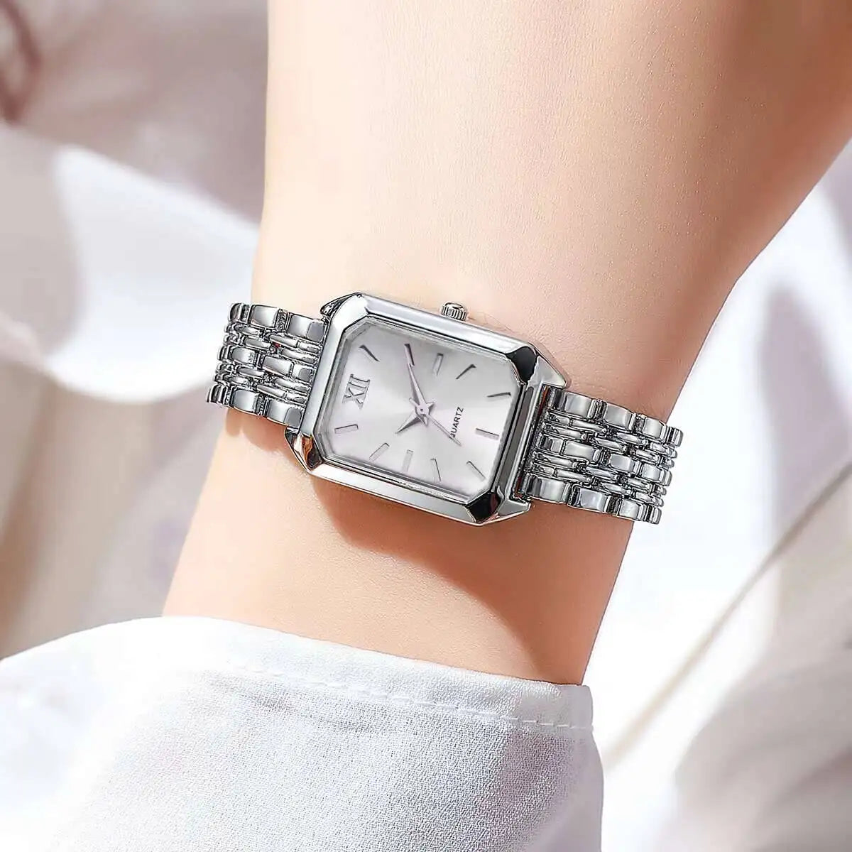 Quartz Rectangle Watch