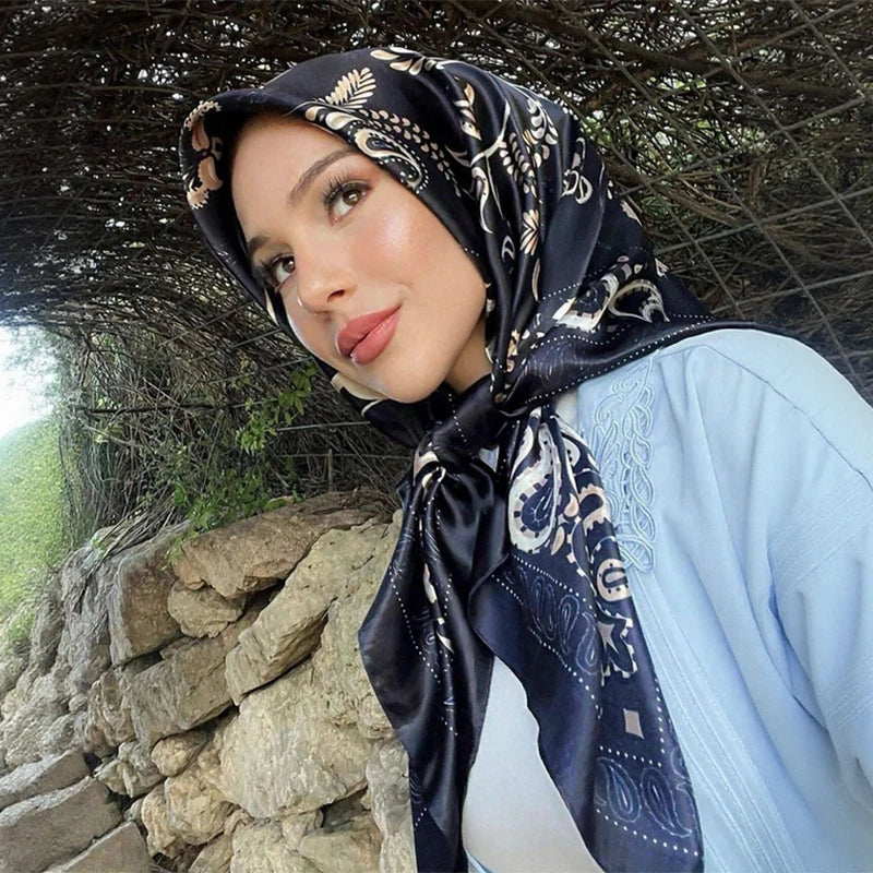 Virella Scarf