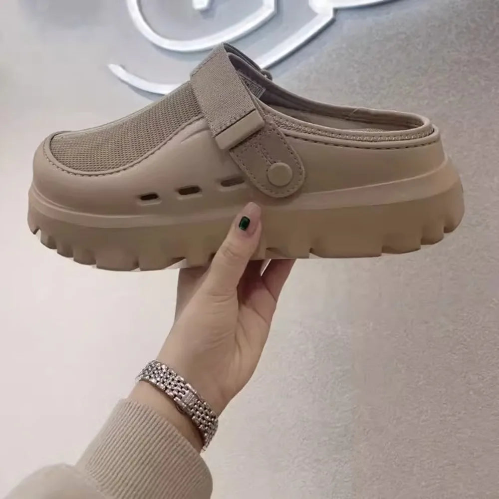 Outdoor Slip Sandals