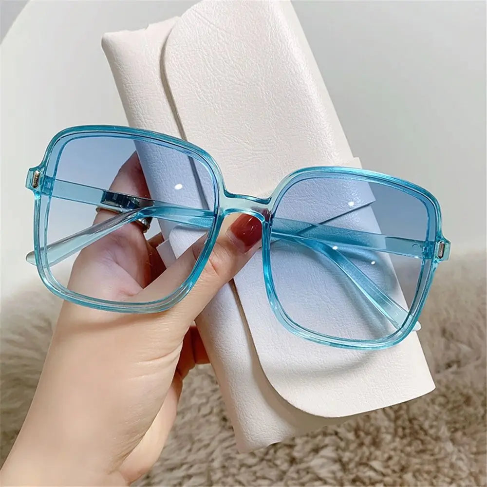 Elegant Square Sunglasses