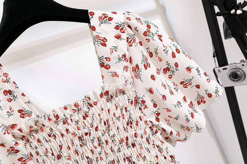 Feminine Floral Dress