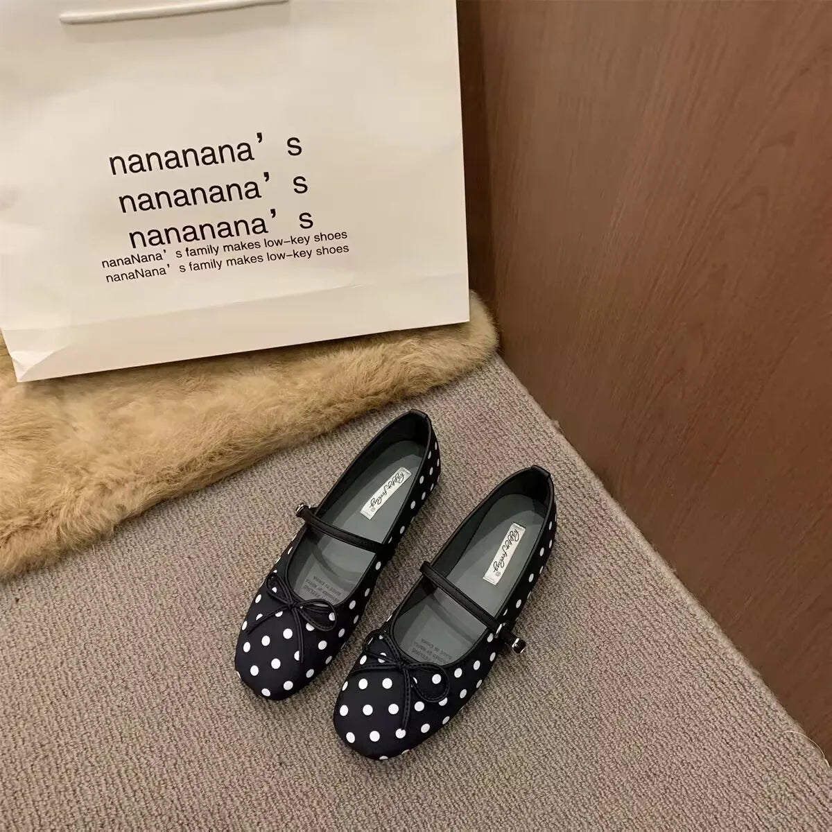 Lunelle Flats